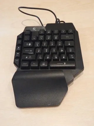 Mini tastiera i-lang cablata nera