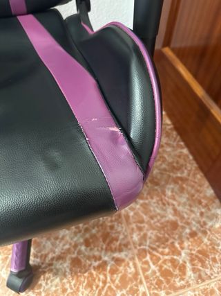 Silla Gaming Oversteel Negra y Morada