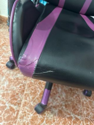 Silla Gaming Oversteel Negra y Morada