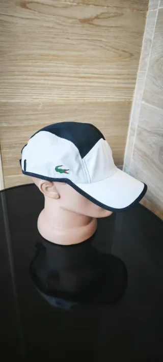 Gorra Lacoste Blanca y Azul