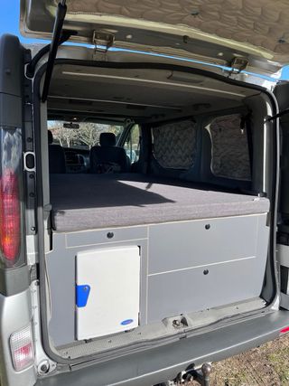 Opel Vivaro camper