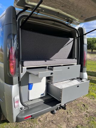 Opel Vivaro camper
