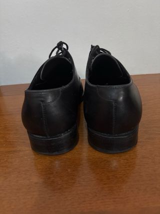 Zapatos de vestir negros para hombre