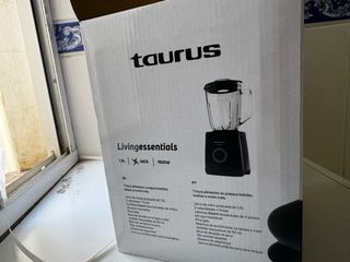 Batidora Taurus 1500W - Sin Usar
