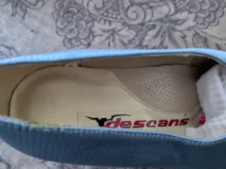 Zapatos de fallera azul cielo