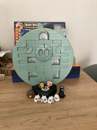 Angry Birds Star Wars Jenga Death Star
