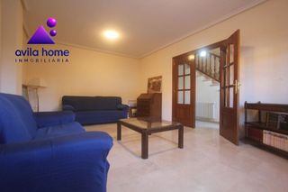 Casa adosada en alquiler en La Encarnación en Ávila