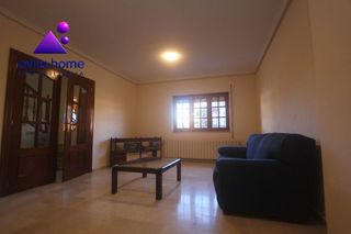 Casa adosada en alquiler en La Encarnación en Ávila