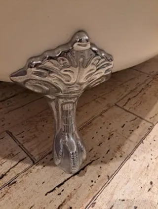 Bañera Roca Antigua Patas Garra Águila