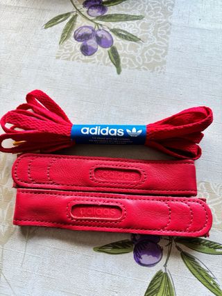 GY6493 - Talla 9 - Adidas Forum Low x South Park C