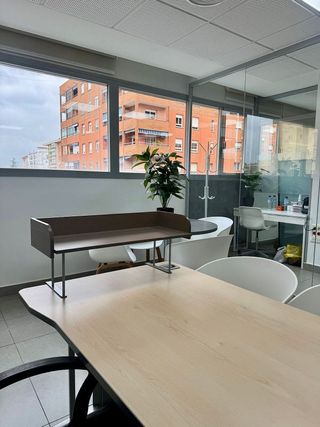 Oficina en alquiler en Huerta Rosales - Valdepasillas en Badajoz