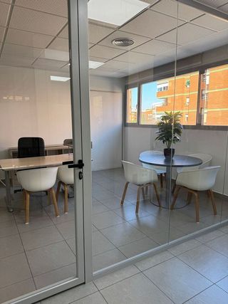 Oficina en alquiler en Huerta Rosales - Valdepasillas en Badajoz