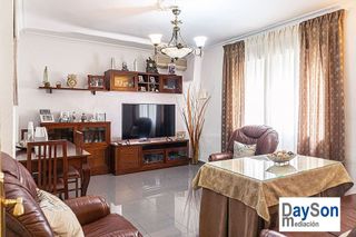 Casa adosada en venta en Alcalá la Real