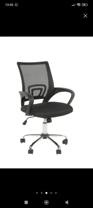 Silla de oficina negra