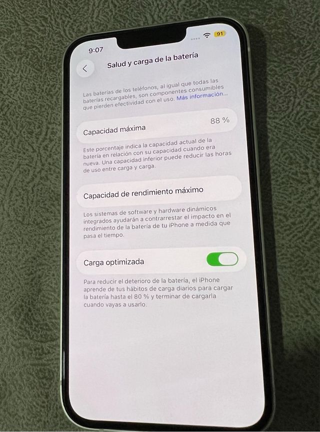 iPhone 13 Bianco 128GB + Accessori