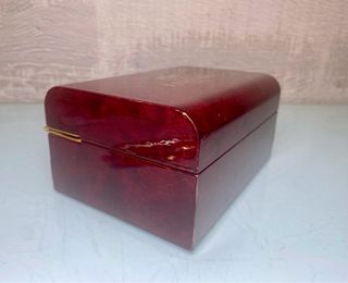 Caja madera reloj Festina Oro. Estuche