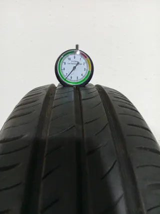 175 65 15 84H KUMHO ECOWING ES01