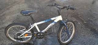 Bicicleta infantil Rockrider ST 100
