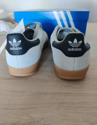 Adidas Gazelle Talla 38 2/3 Gris Blanco