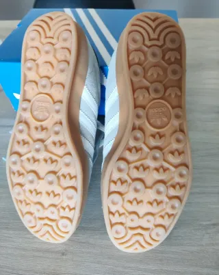 Adidas Gazelle Talla 38 2/3 Gris Blanco