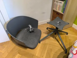 Silla de oficina gris