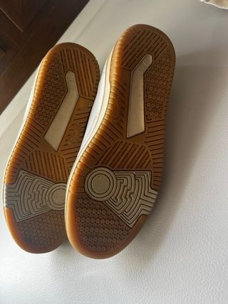 Botas DUUO Blancas y Verdes marca vegana Múnich