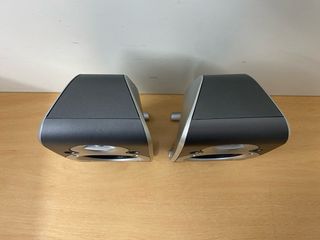 Altavoces JBL SCS200SAT Gris/Plata