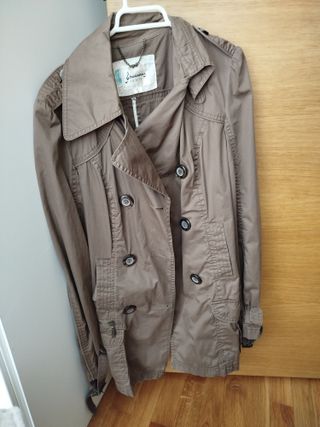 Gabardina Stradivarius Talla S