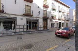 Local comercial en venta en Montefrío