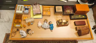 Muñecos de porcelana y accesorios