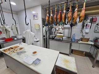 Local comercial en venta en Puerta Blanca en Málaga