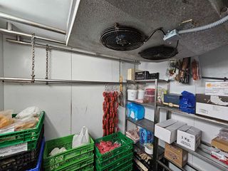 Local comercial en venta en Puerta Blanca en Málaga