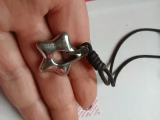 Collana a forma di stella con strass