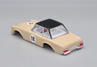 Carrocería Mercedes 250 SL Edición Planeta