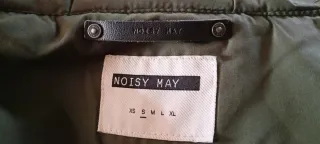 Abrigo verde acolchado extra caliente talla M