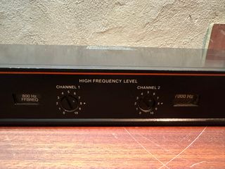 Crossover JBL UREI 5235