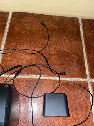 Altavoces de escritorio negros