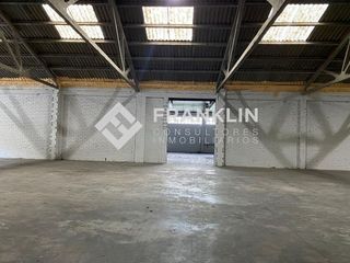 Nave industrial en alquiler en Anglès