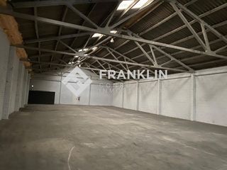Nave industrial en alquiler en Anglès