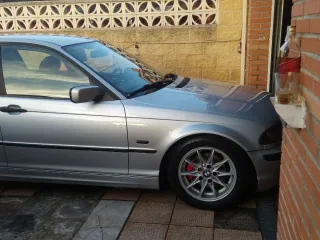 BMW 320d 2001 136cv