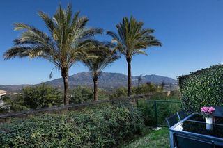 Casa adosada en alquiler en Calahonda en Mijas