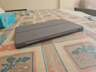 Tablet Lenovo M9 gris