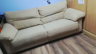 Sofá 3 plazas beige claroNegociable Urge venta!!!