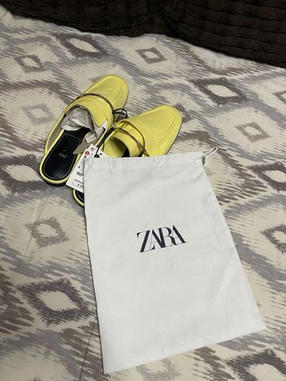 ZARA Mules Amarillas Talla 38
