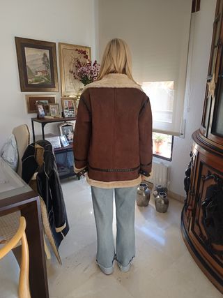 Chaquetón símil piel forro pelo Talla M