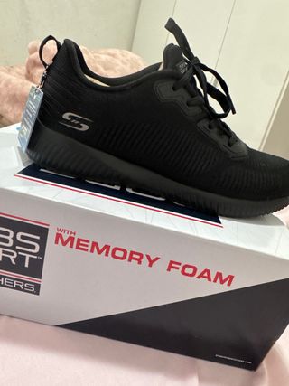 Zapatos Skechers Bob's Memory Foam Negros