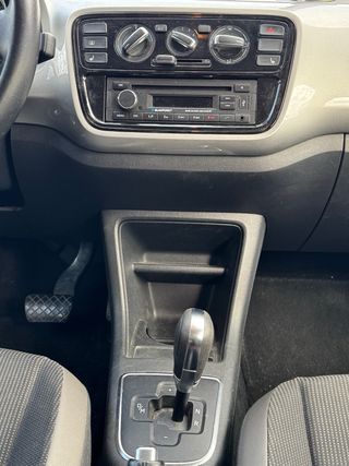 Volkswagen up! 1.0 60cv High up! 5p Automatico ASG