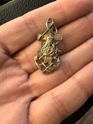 CRUZ VIRGEN DEL CARMEN MARINERA, JOYERIA PLATA