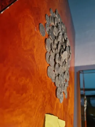 Lote 227 monedas, 5 pesetas: 1975, 1980, 1982,1983