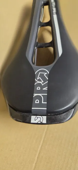 Sella Pro Stealth Sport